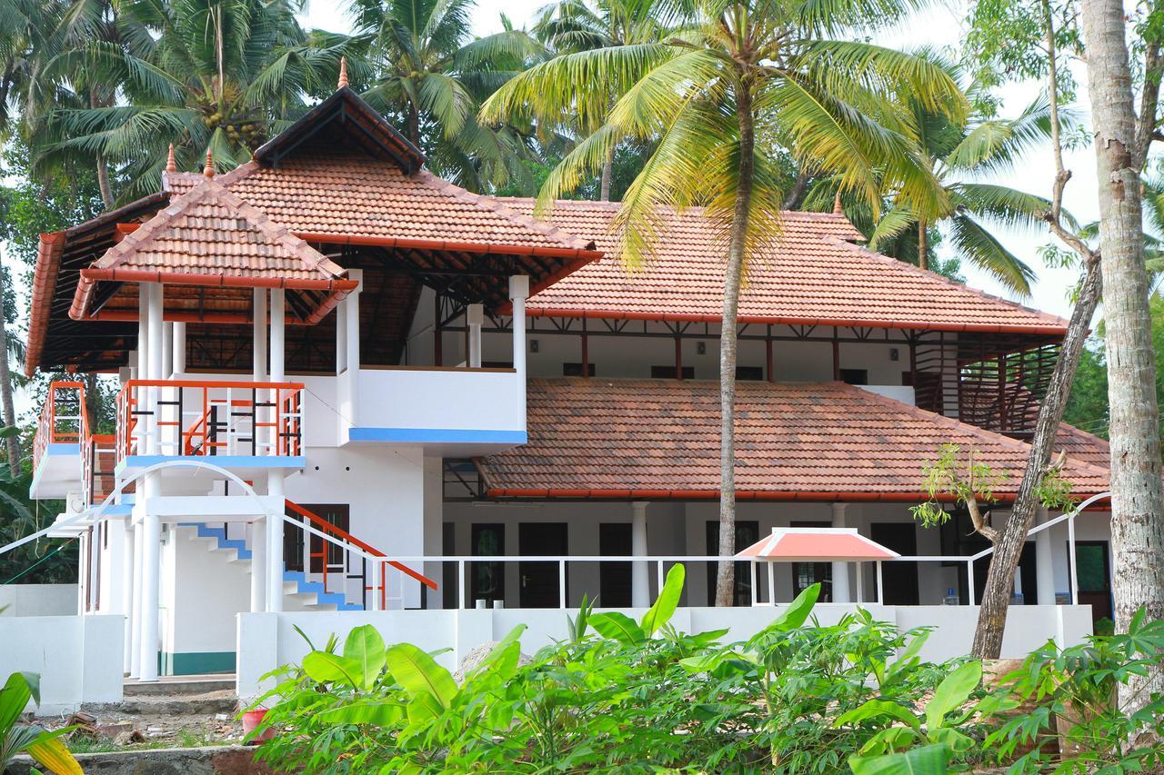Chaandhni Lake View 호텔 Alappuzha 외부 사진